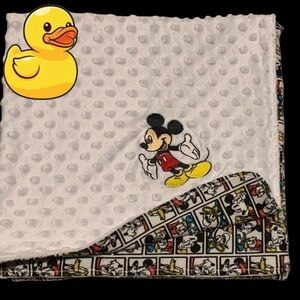 ❤️🖤💛BRAND NEW💛🖤❤️Handmade Baby Blanket